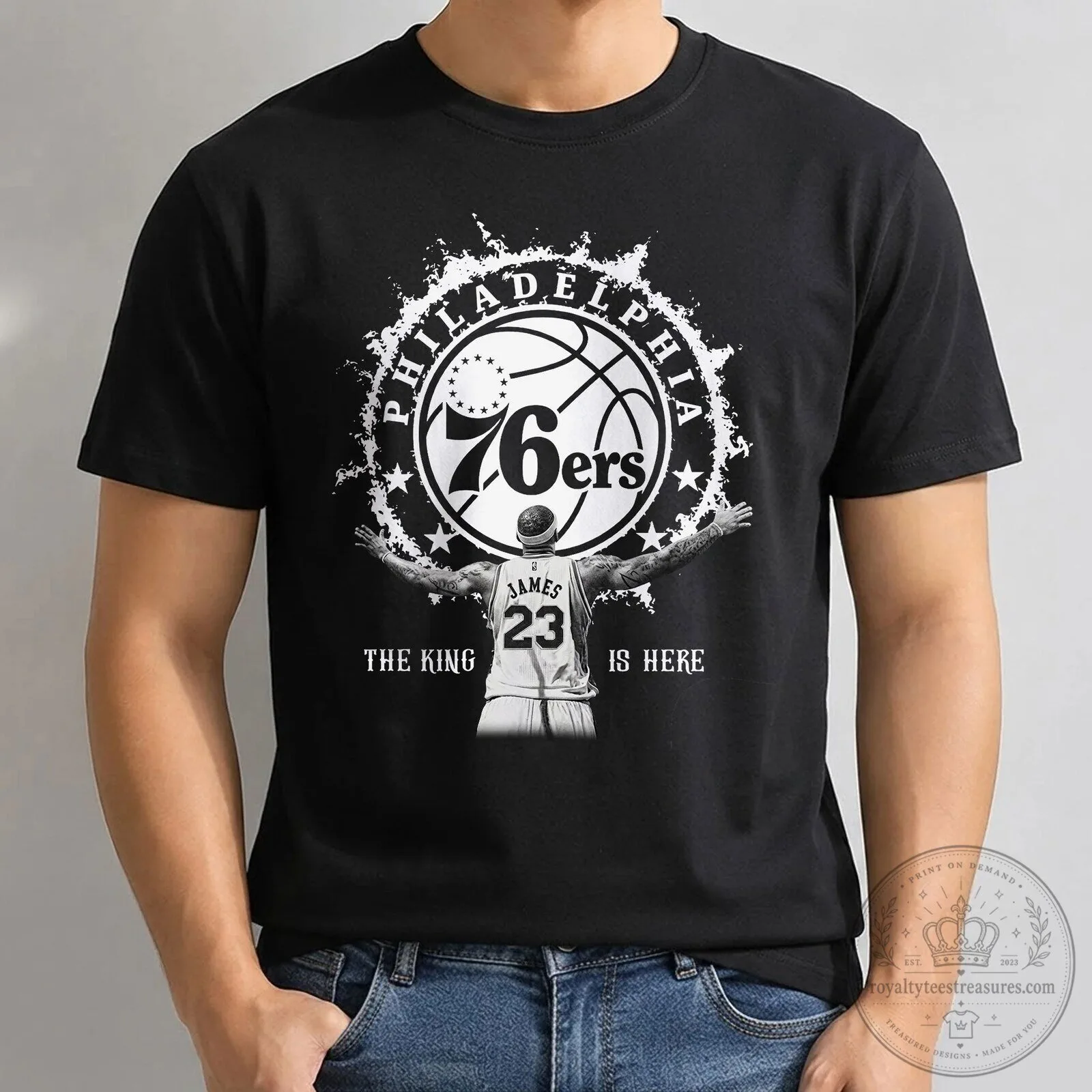 Philadelphia 76ers LeBron James The King Is Here T-Shirt 4 Philadelphia 76ers LeBron James The King Is Here T-Shirt